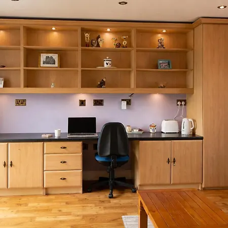 Private Near Rock Of Cashel And Workspace Kilbreedy